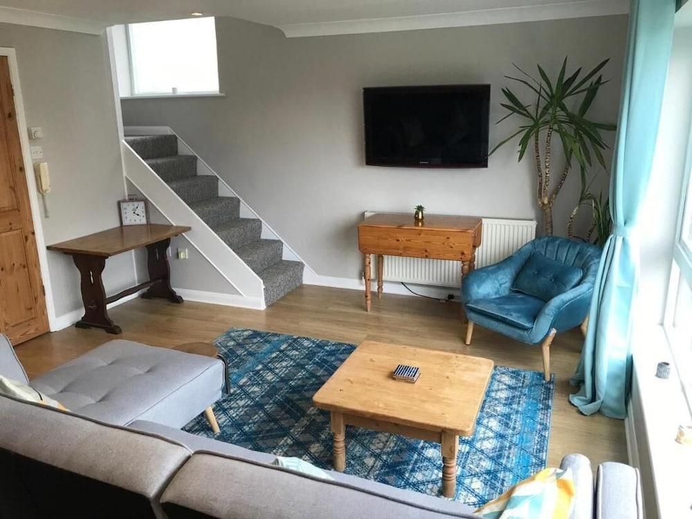 Brighton Two Bedrooms Apartment