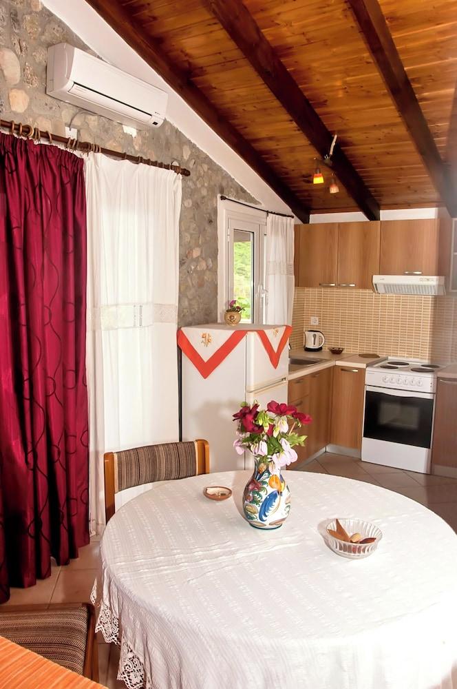 Apartments Tonia A - Pelekas Beach, Corfu