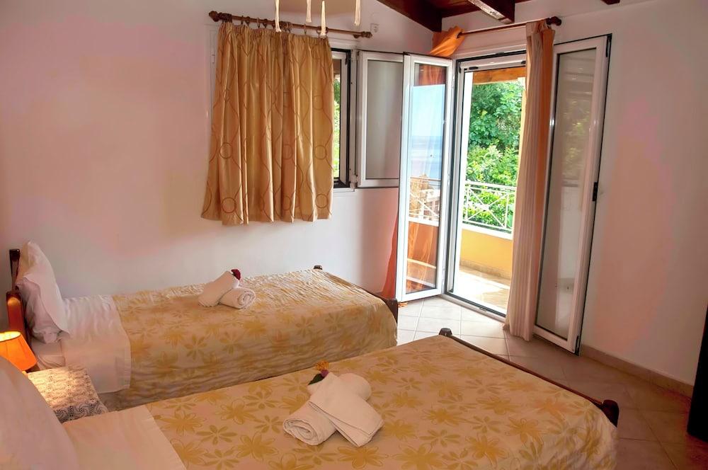 Apartments Tonia A - Pelekas Beach, Corfu