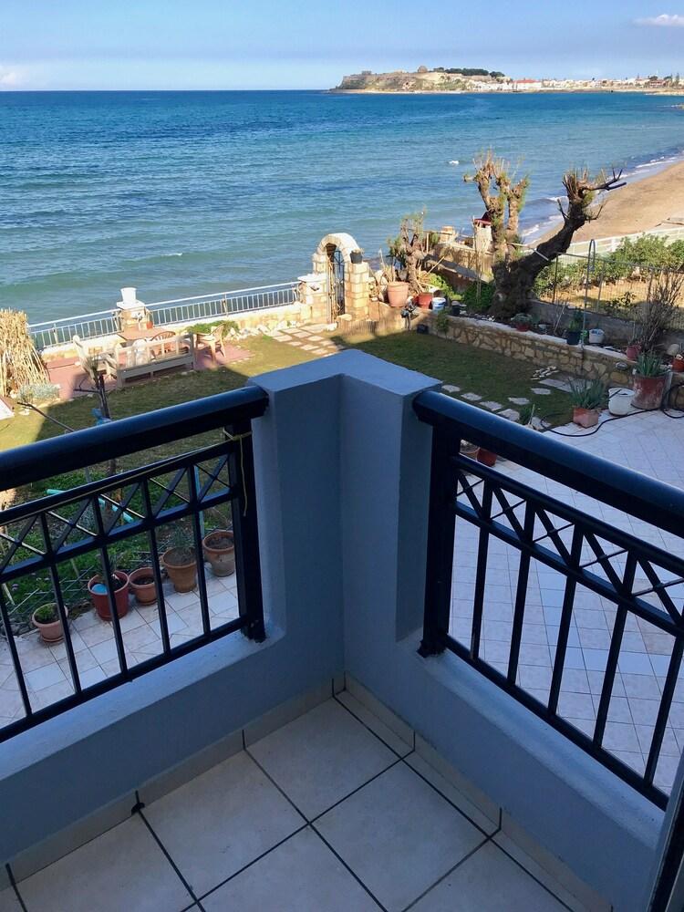 Apt4 @ Mamangakis Apartments