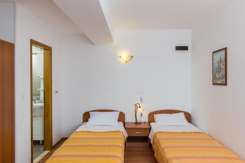 Apartments Milanovic