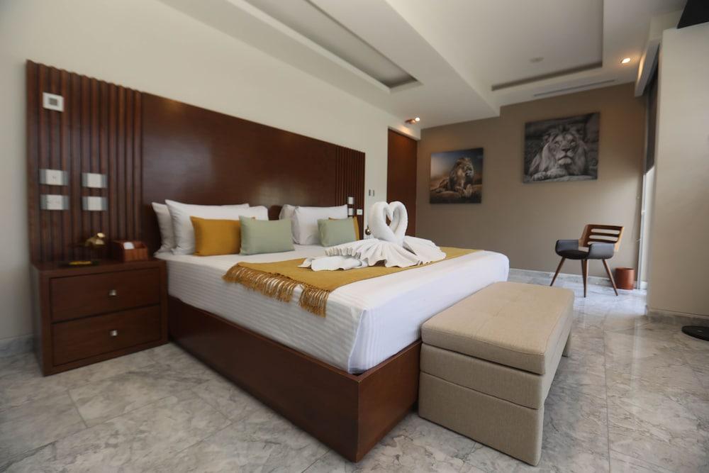 Panther Bay Villa & Golf