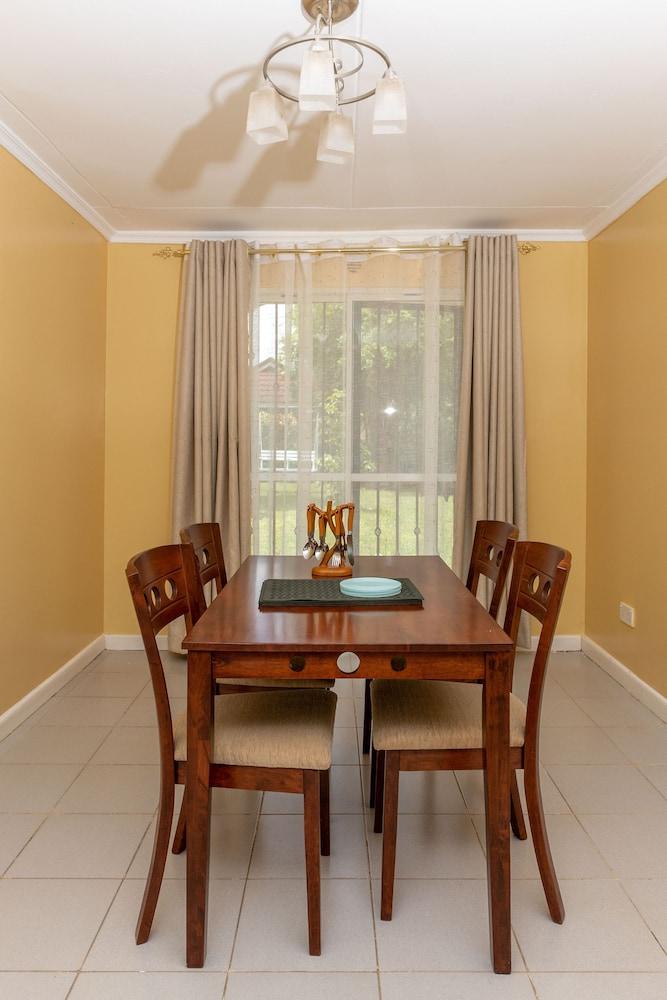 Cozy and Warm 3-bed Bungalow in Athi River