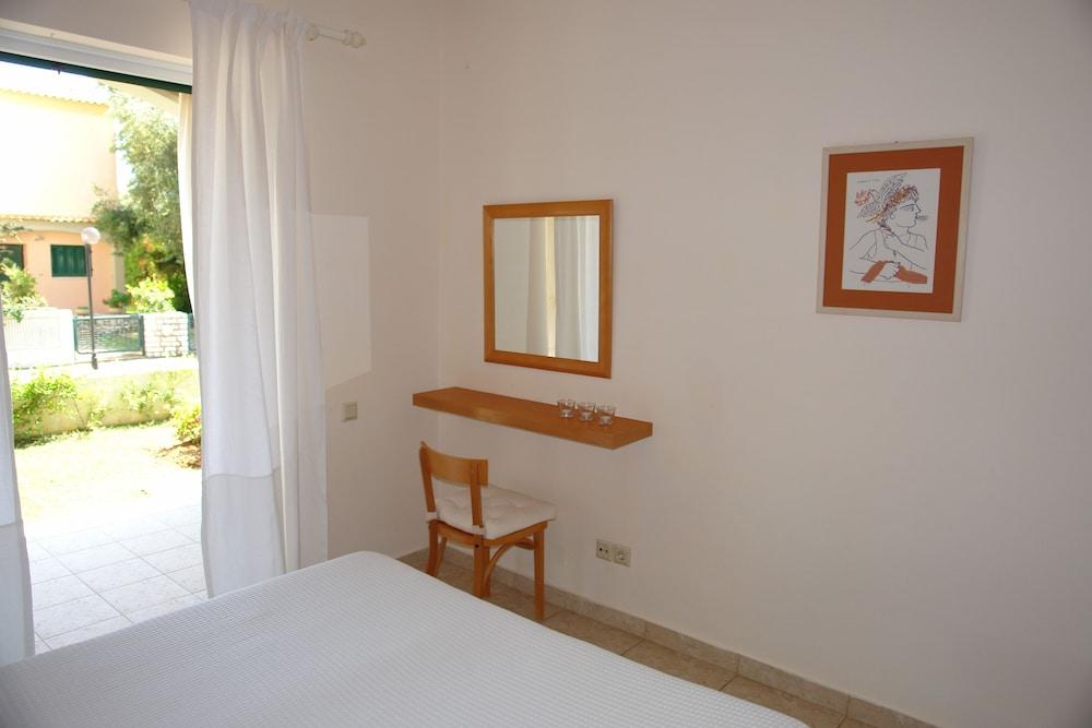 Barbati Bay Elegant Apartments