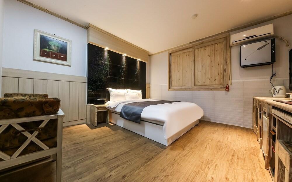 Gyeryong Hotel Venus