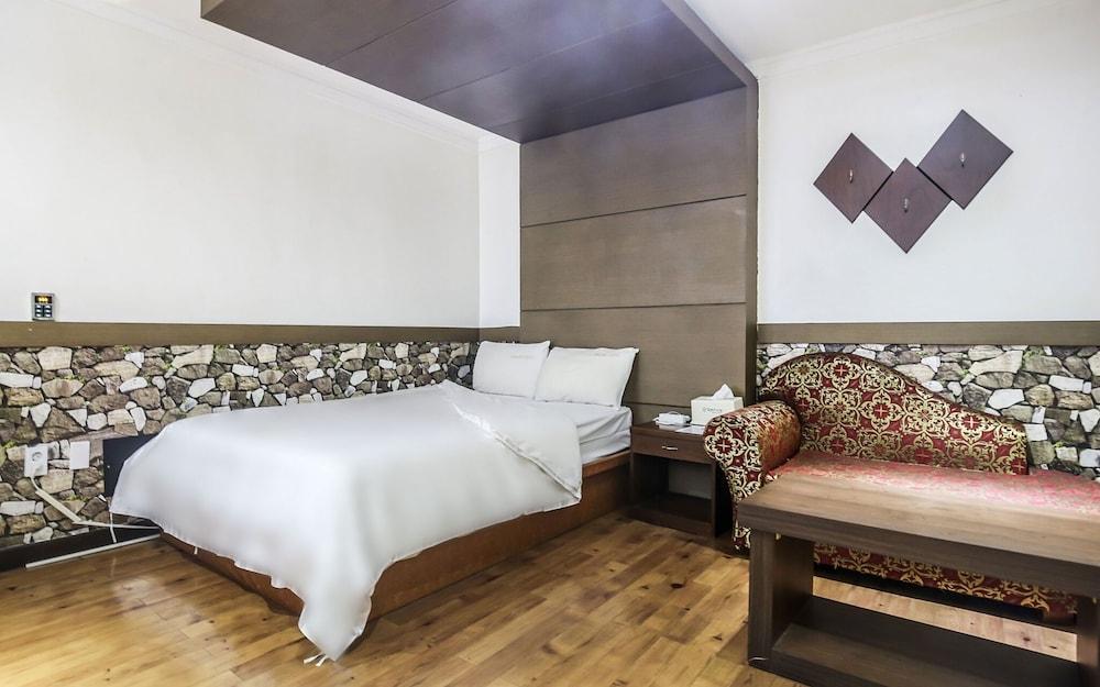 Daejeon Yuseong Pioni