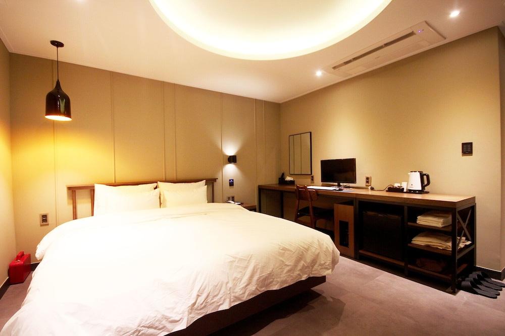 Busan Gwangalli Hotel Mango