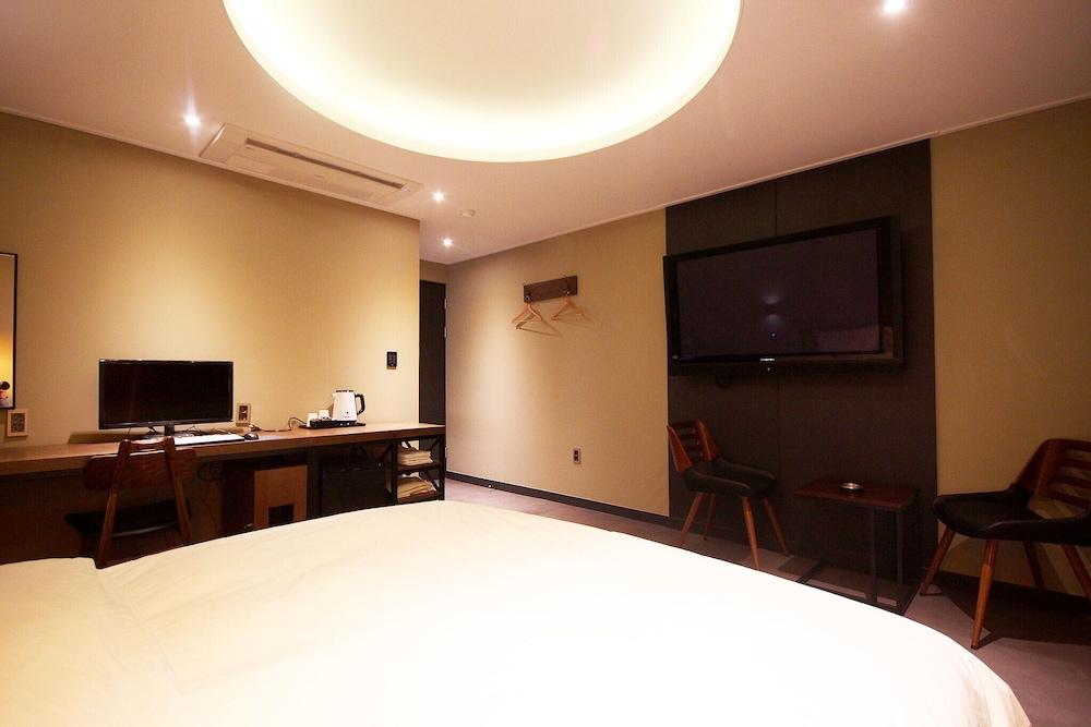 Busan Gwangalli Hotel Mango