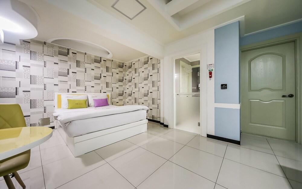 Gyeongsan Hotel Haru