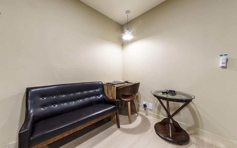 Pyeongtaek Seville Hotel