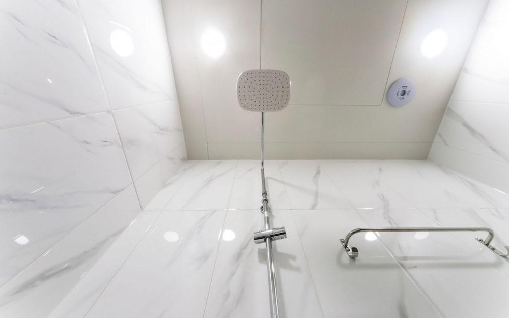 Ulleung With Ulleung