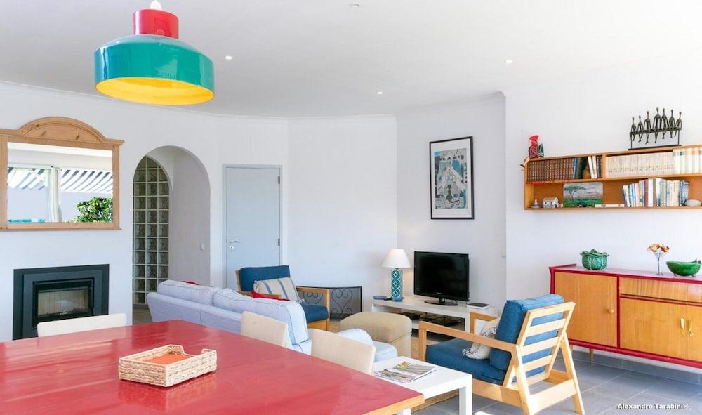 C12 - Sunshine Apartment in Luz