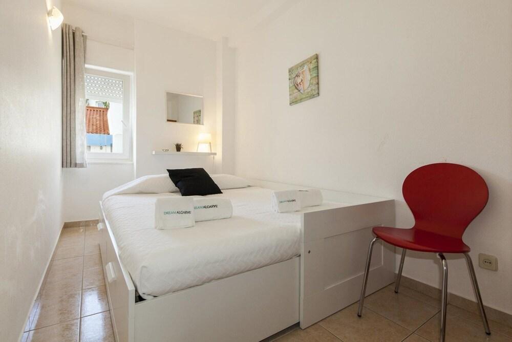 B23 - Rising Sun Apartment