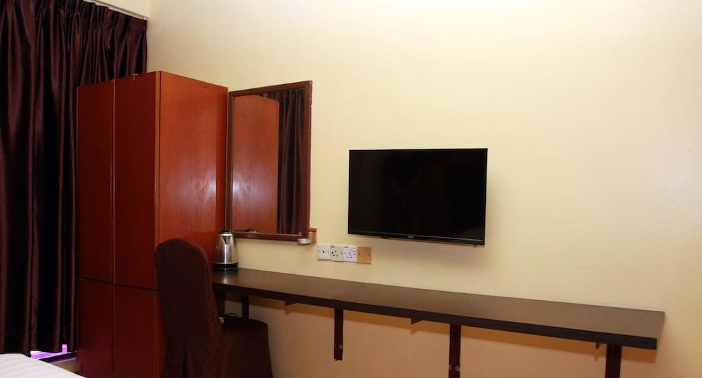 GD Hotel - Permas Jaya