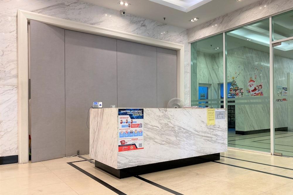 OYO 90192 Mansion One Suites