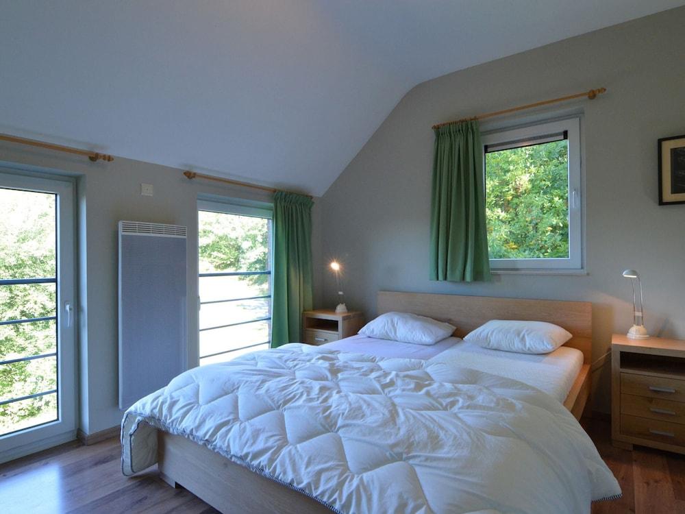 Villa with Sauna near Golf Course