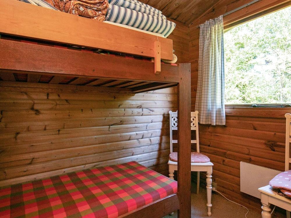 Retro Beach Retreat in Gedesby