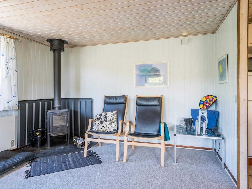 6 Person Holiday Home in Henne