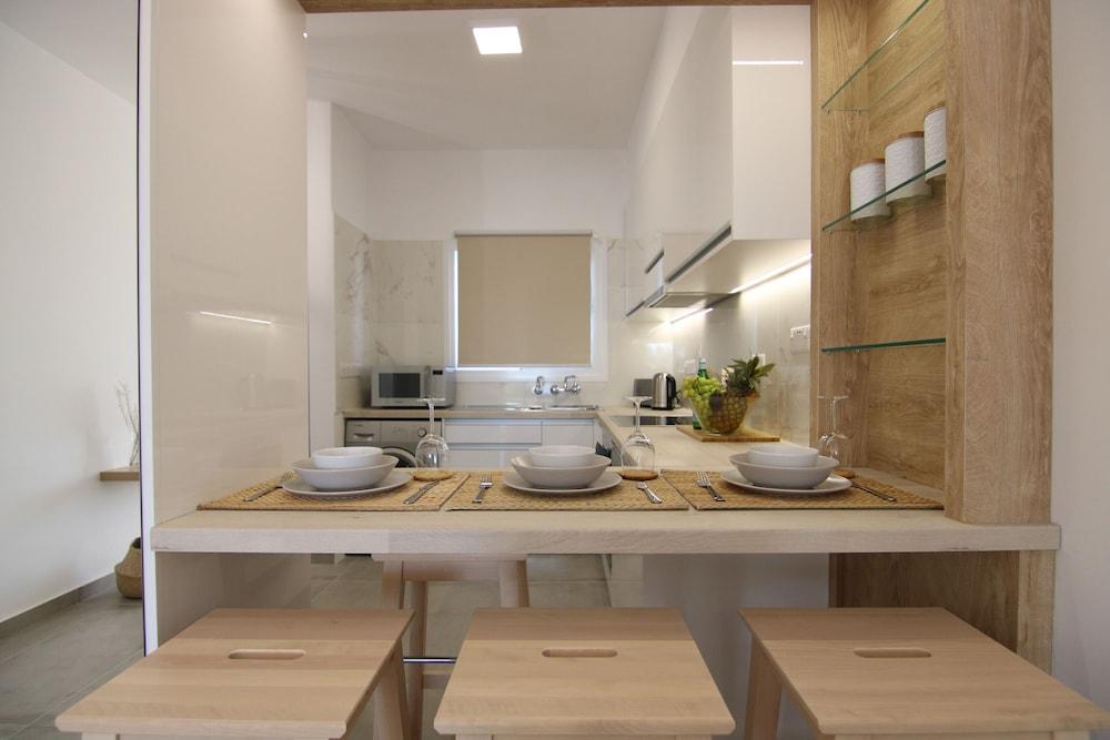 Phaedrus Living: Seaside Luxury Flat Limnaria 153