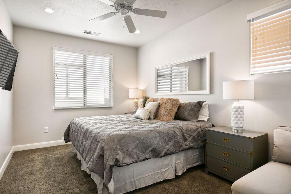 Latitude Adjustment by RedAwning