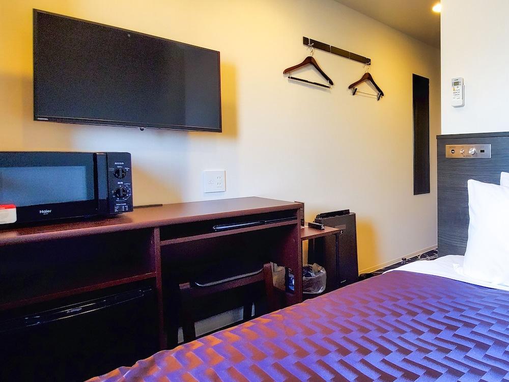 HOTEL LiVEMAX Yokohama Stadium Mae