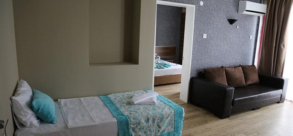 Blu Mare Beach Hotel - All Inclusive