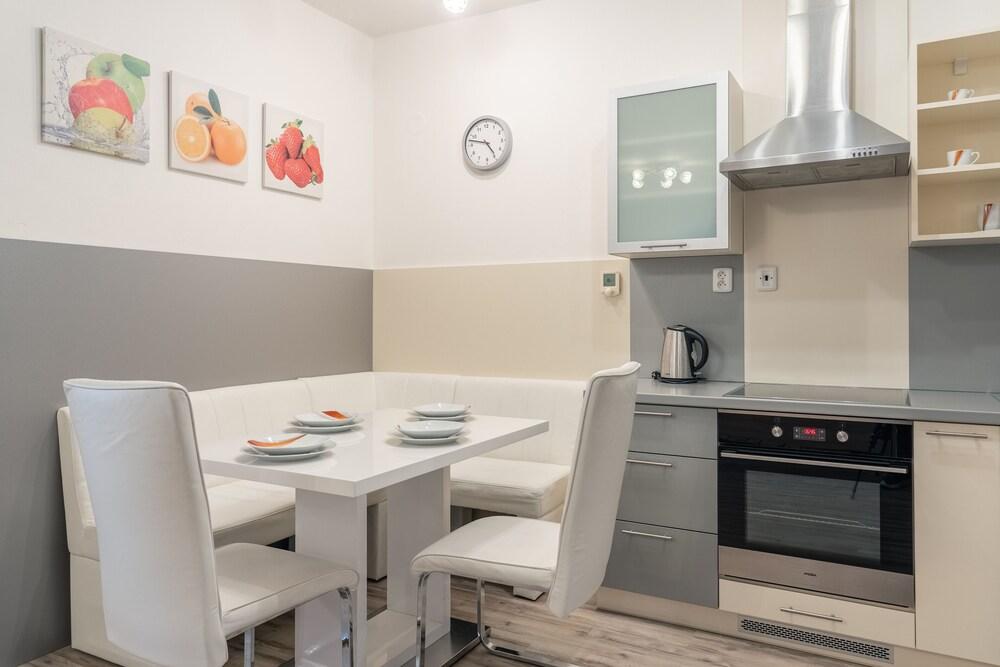 AC Apartments Tatranska