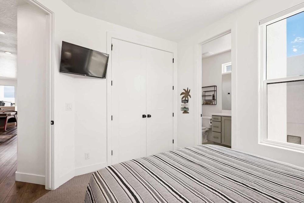 Attitude Adjustment Retreat by RedAwning