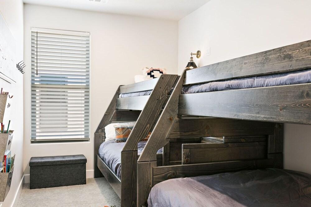 Red Rock Retreat by RedAwning