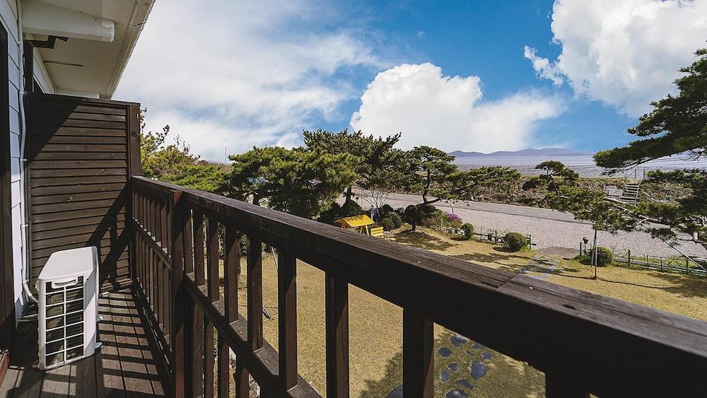 Ganghwa Pastel Pension