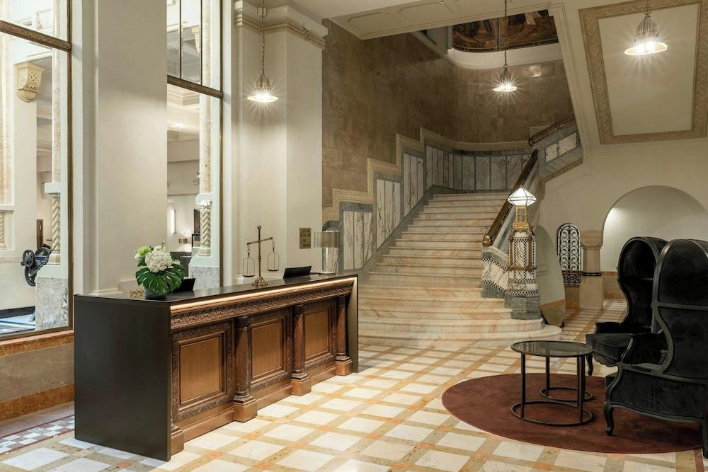 The Marmorosch Bucharest, Autograph Collection