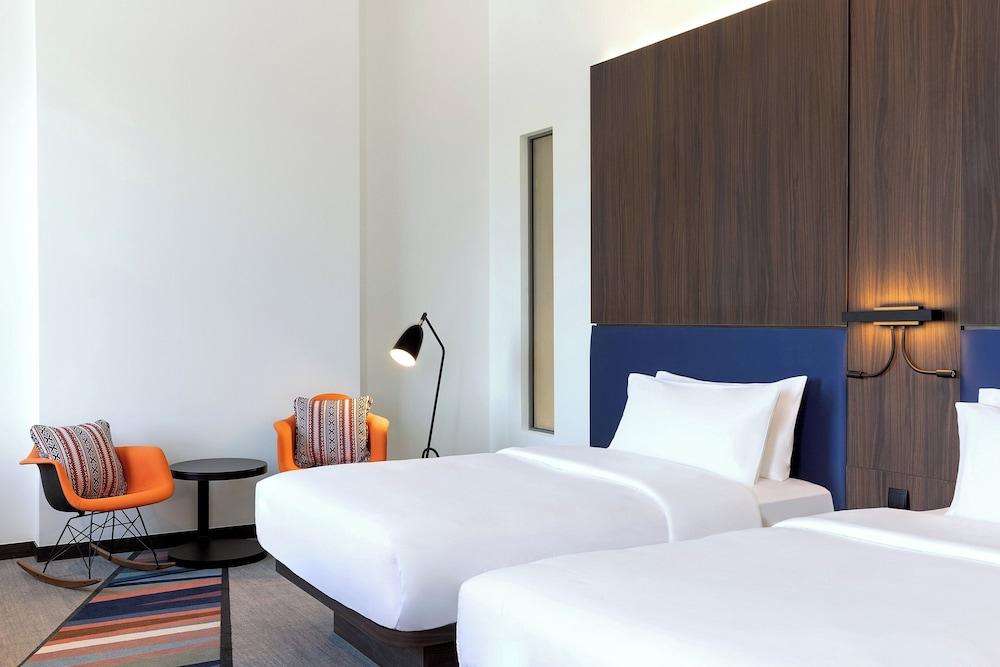 Aloft Al Mina Dubai