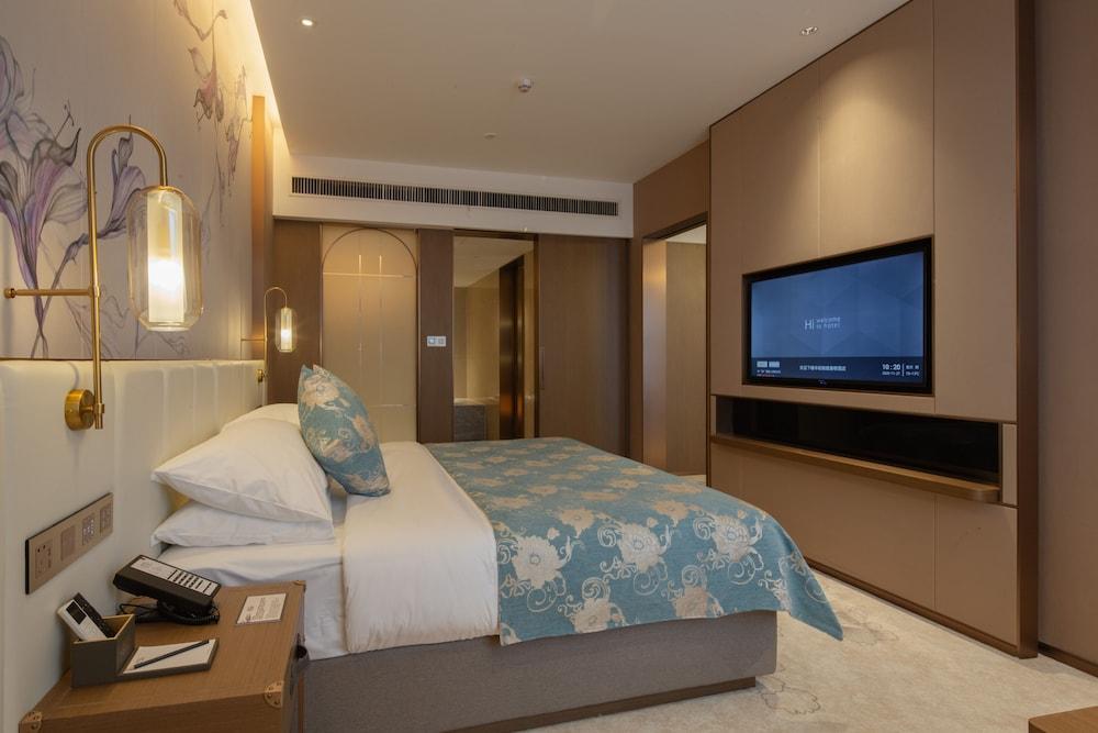 Huatuo platinum Garden Hotel