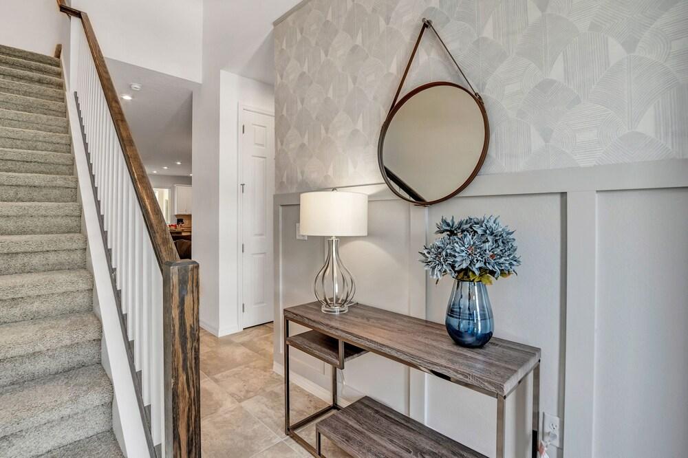 2194 Cooper Bell Place