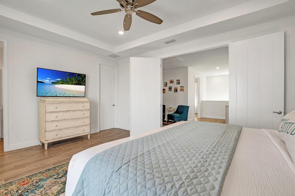 Large Margaritaville Villa w/ Private Pool + View