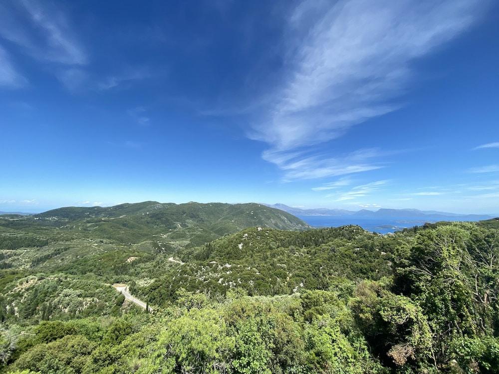 Executive Villa Scorpidi With Private Pool