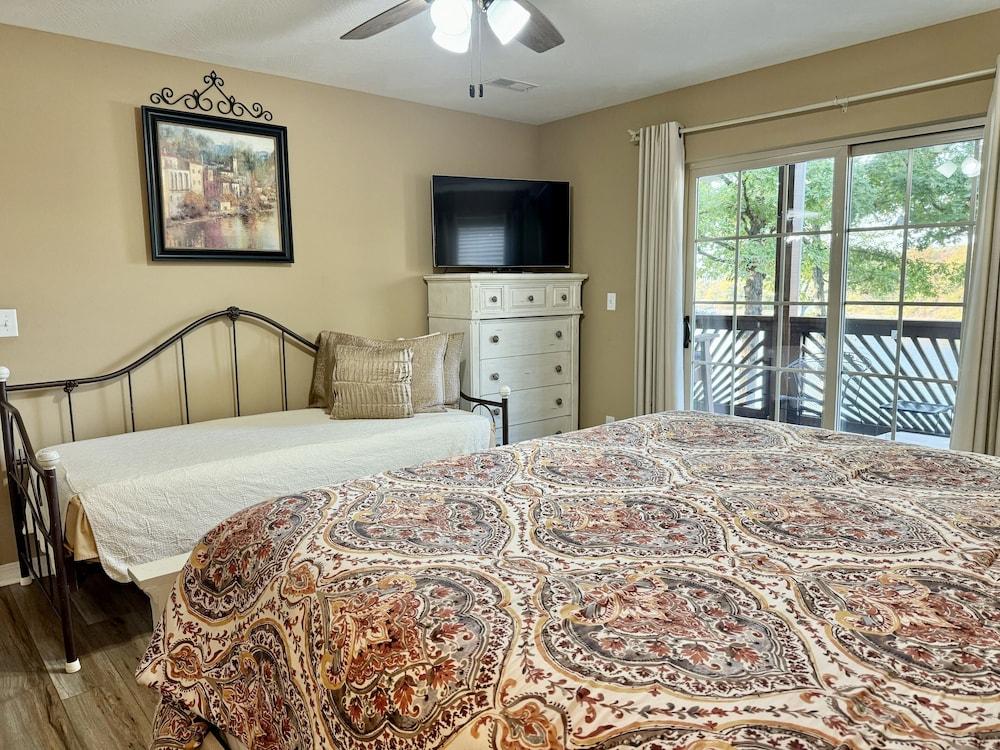 Lakefront Vacation Condo A-3 with Overlooking Deck by RedAwning