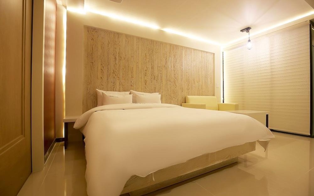 Jincheon Ipop Self Check-in Motel