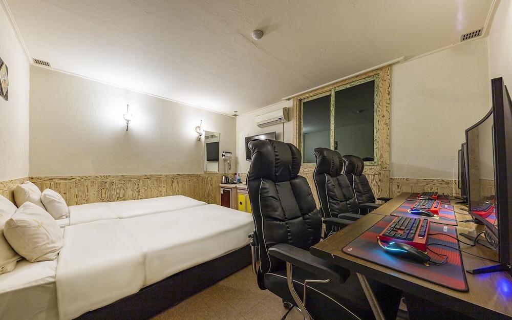 Daejeon Yongmun Bobos The Smart