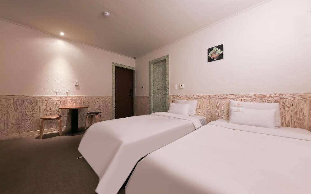 Daejeon Yongmun Bobos The Smart