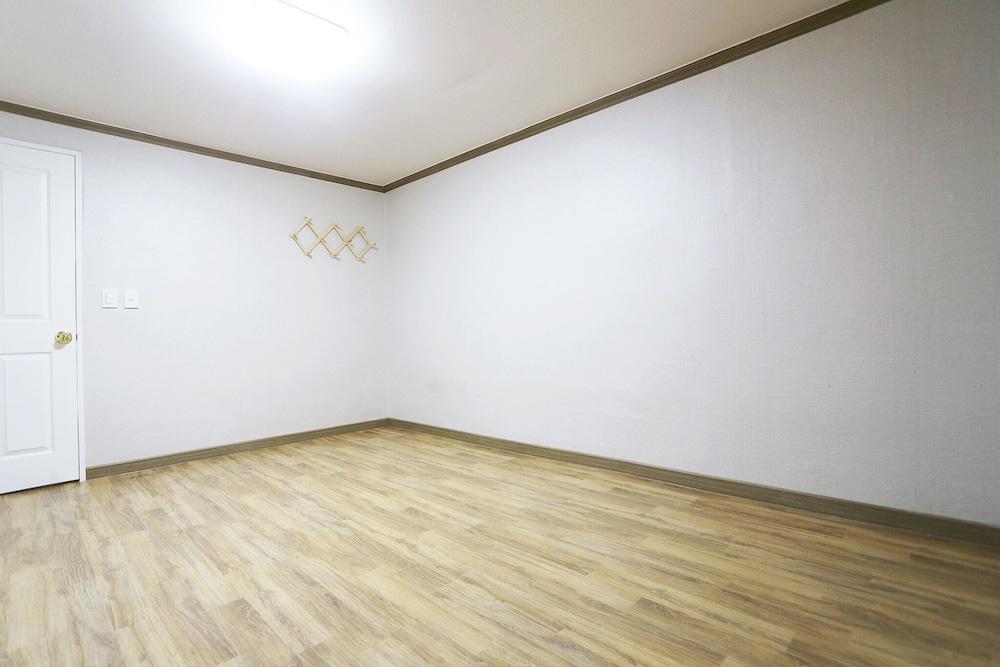 Gangneung Gyeongpodae Ocean