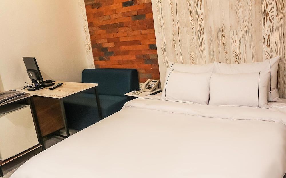 Hongcheon Dalkkum Hotel