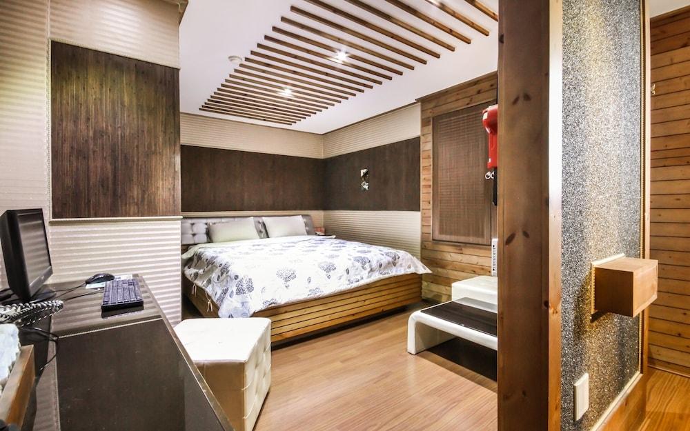 Jeonju Junghwasan-dong Joa