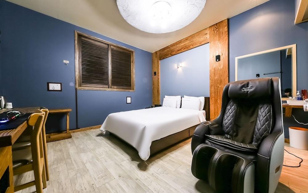 Daejeon Yucheon Titikaka