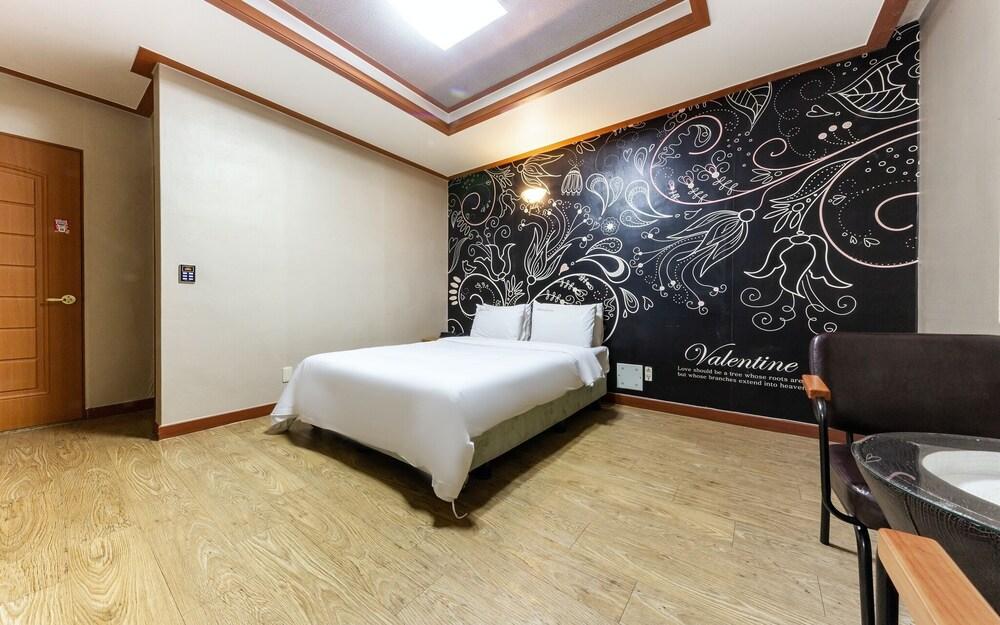 Daejeon Yuseong Valentine