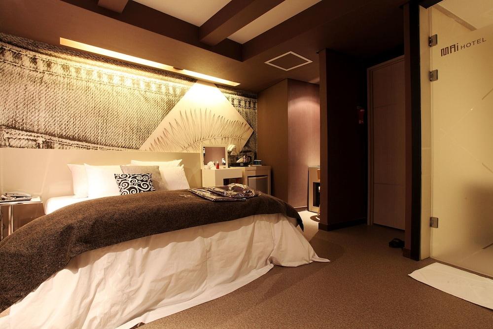 Hansung University May