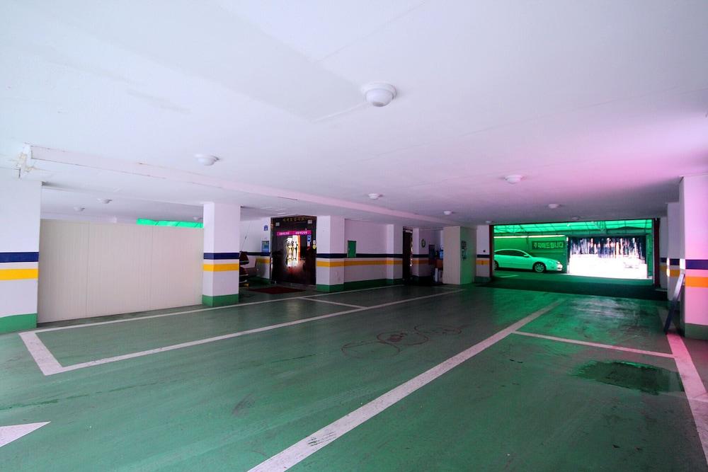 Gwangju Sinandong Adria