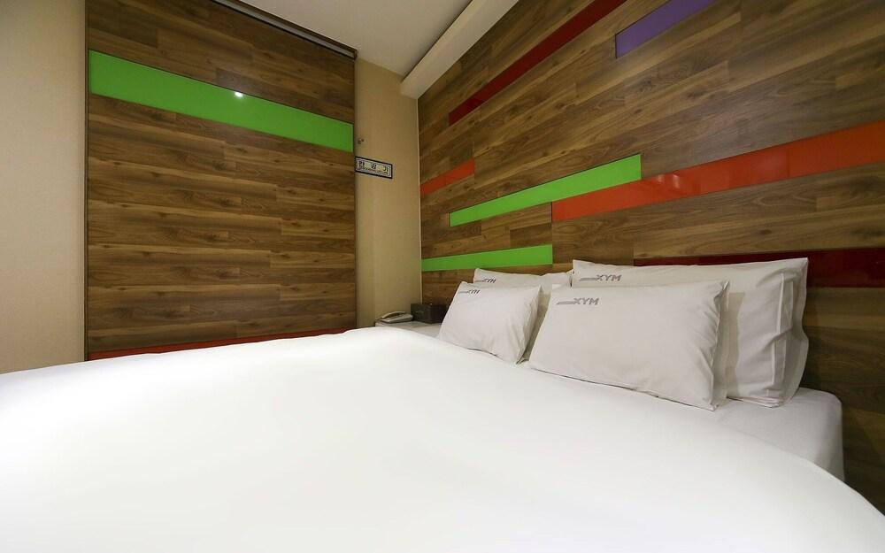 Pohang Sangdo-dong Xym1