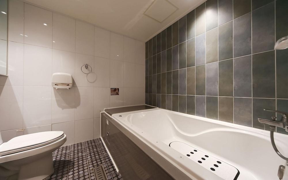 Deagu Seongseo Touch