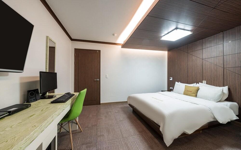 Suncheon Antives Hotel